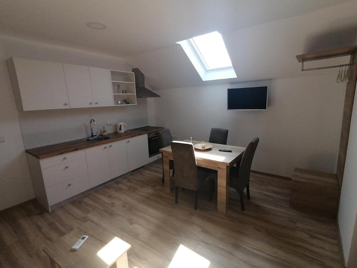 Farma & Apartmani Opg Sasa Delic 科雷尼察 外观 照片
